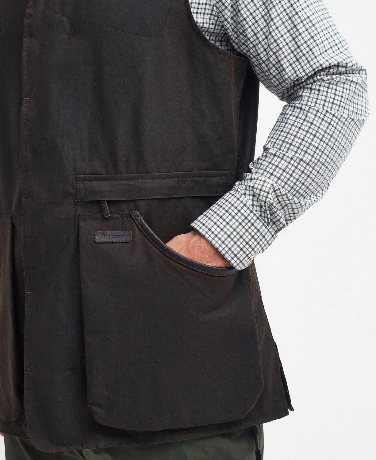 Barbour Alwinton Waxed Gilet Olive 4
