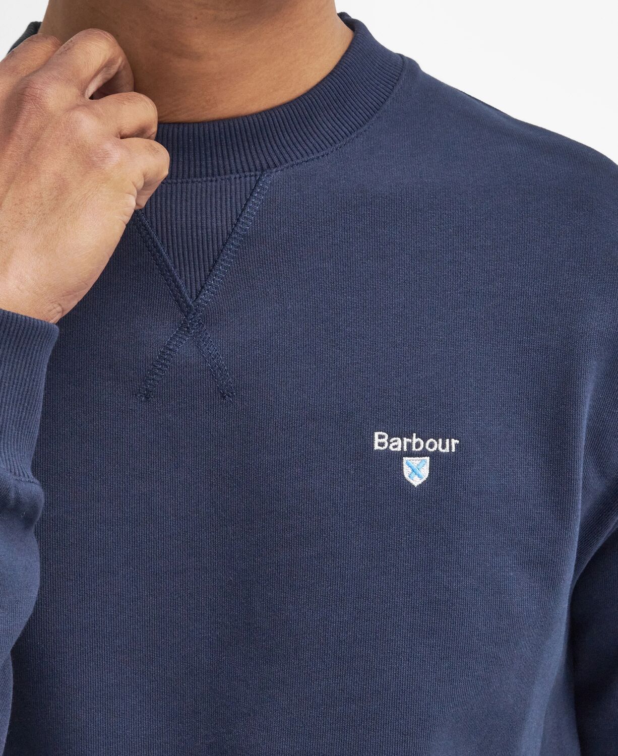 Barbour Beckhill Crew Neck Sweatshirt Classic Navy 4