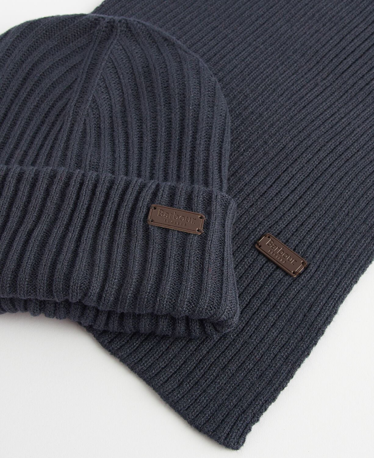 Barbour Crimdon Beanie & Scarf Gift Set Navy 3