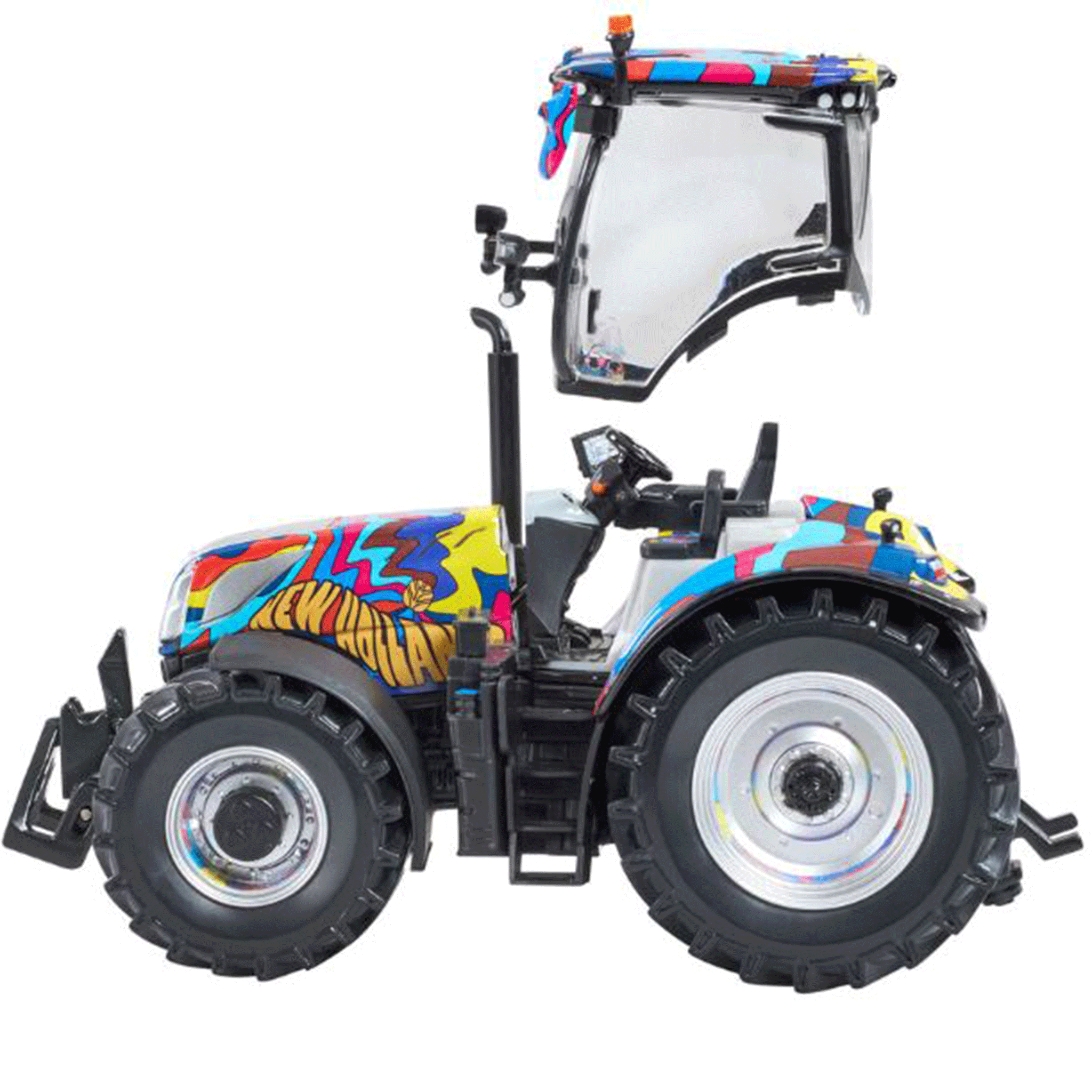 Britains New Holland T7.300 60th Anniversary Tractor 1:32 Scale