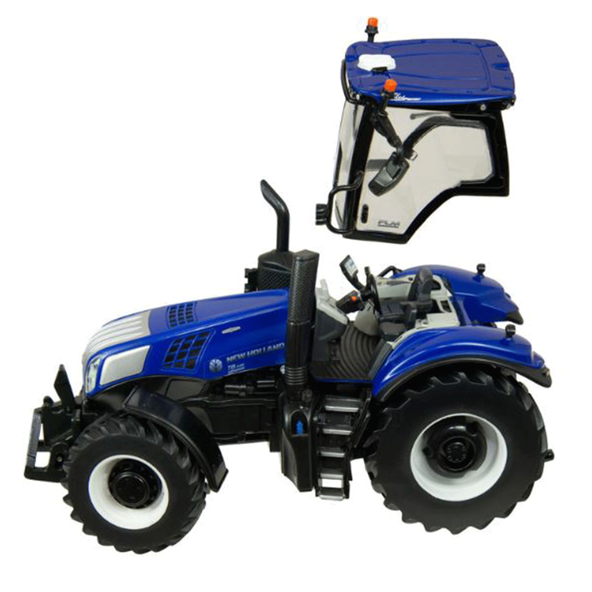 Britains New Holland T8 435 Tractor 1:32 Scale