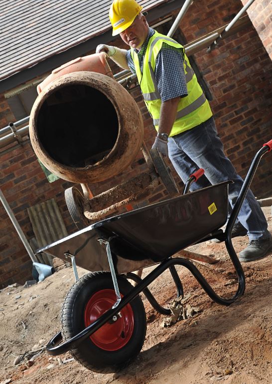 Chillington Camden Classic Black 85L Wheelbarrow 2