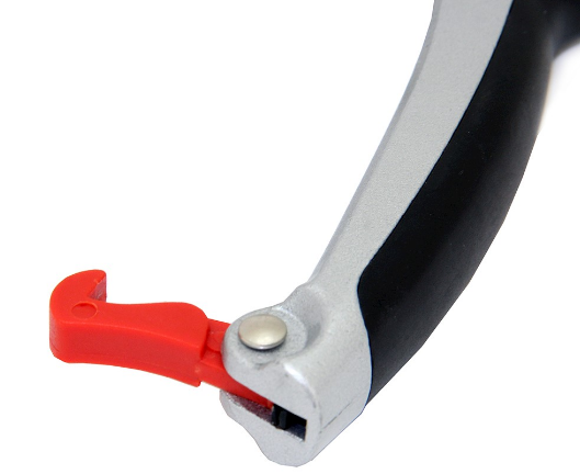 Deluxe Boxed Bypass Pruners 2