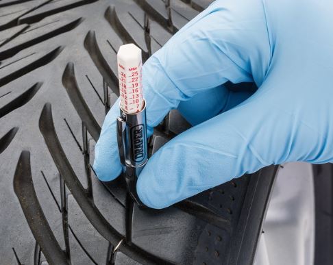 Draper 3 Piece Tyre Service Kit 2