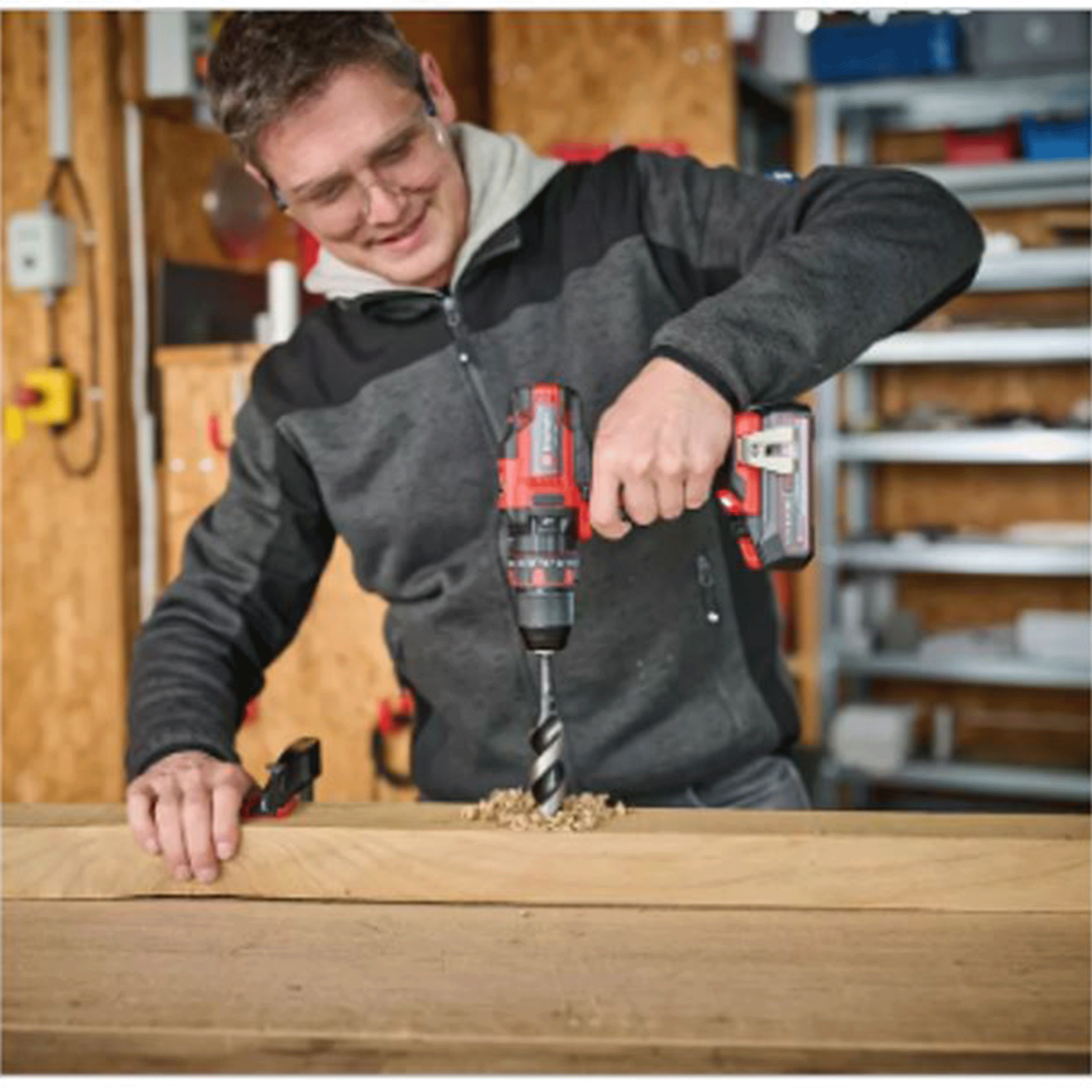 Einhell 18V Cordless Combi Drill with a 2.5Ah Li-ion Battery and Charger