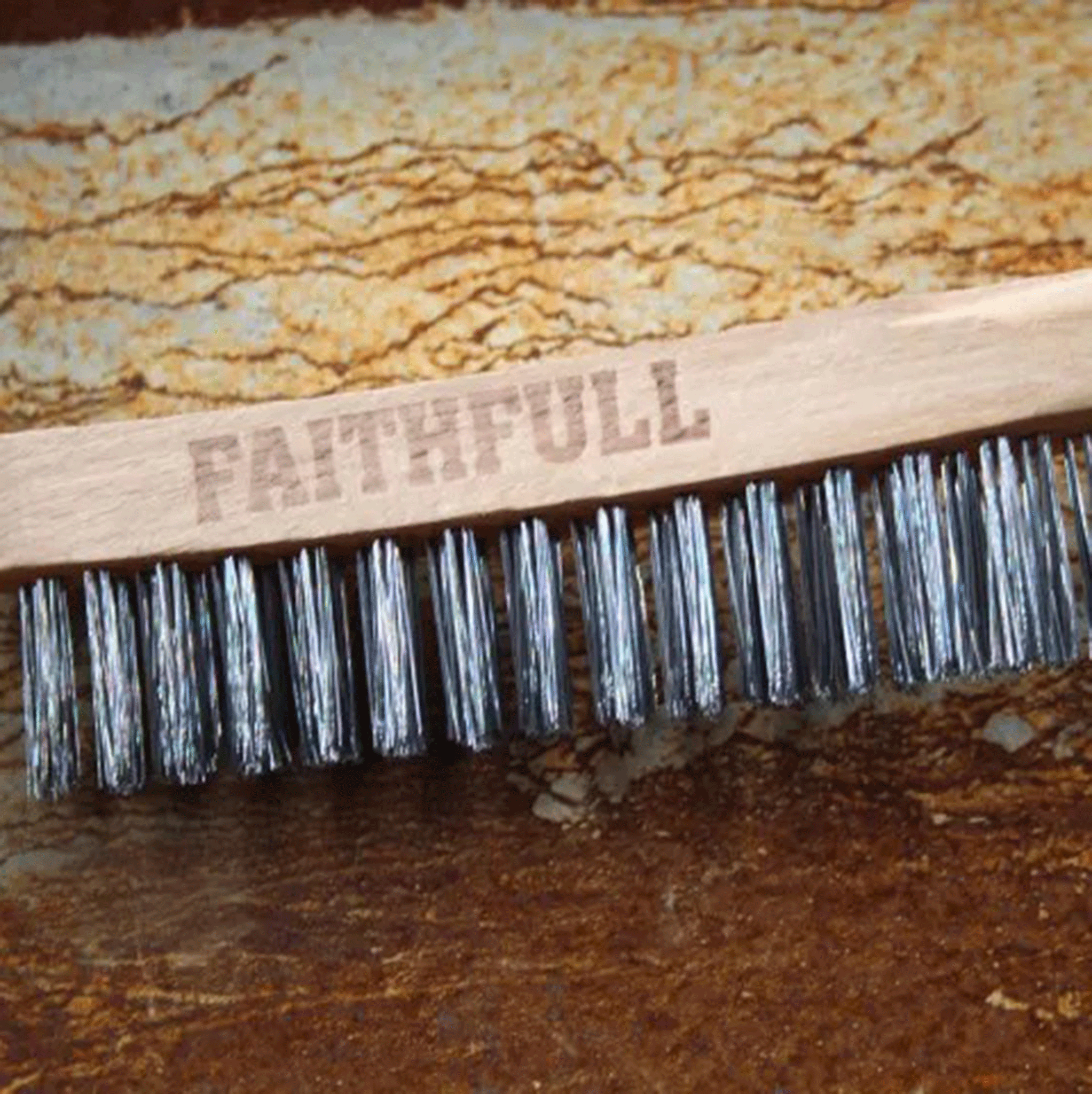 Faithfull Tools Heavy-Duty Scratch Brush - Four Row