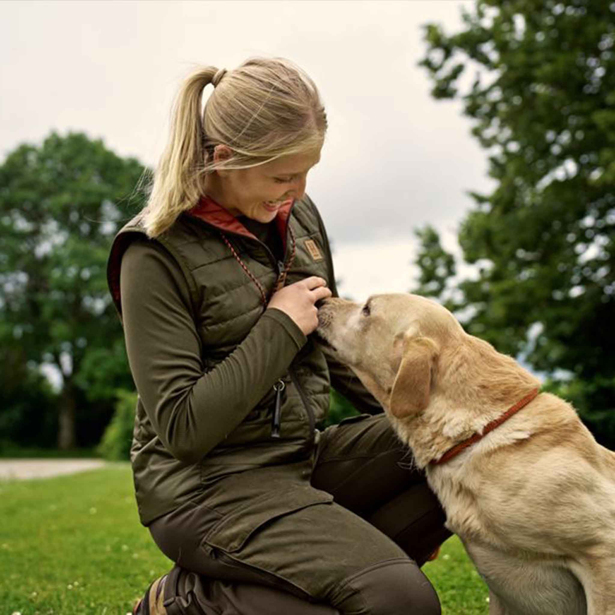 Harkila Kalix Women's HSP Waistcoat Willow Green-Arabian Spice