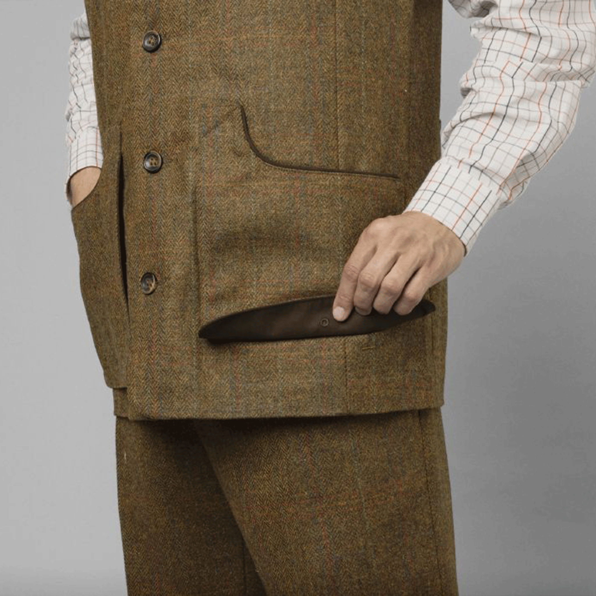 Harkila Kenmore GTX Tweed Shooting Waistcoat Terragon Brown