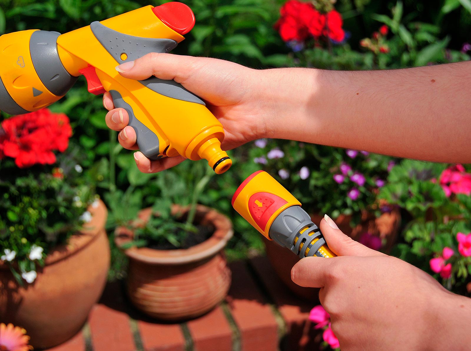 Hozelock 2055 Aqua Stop Connector Plus 12.5-15mm 2