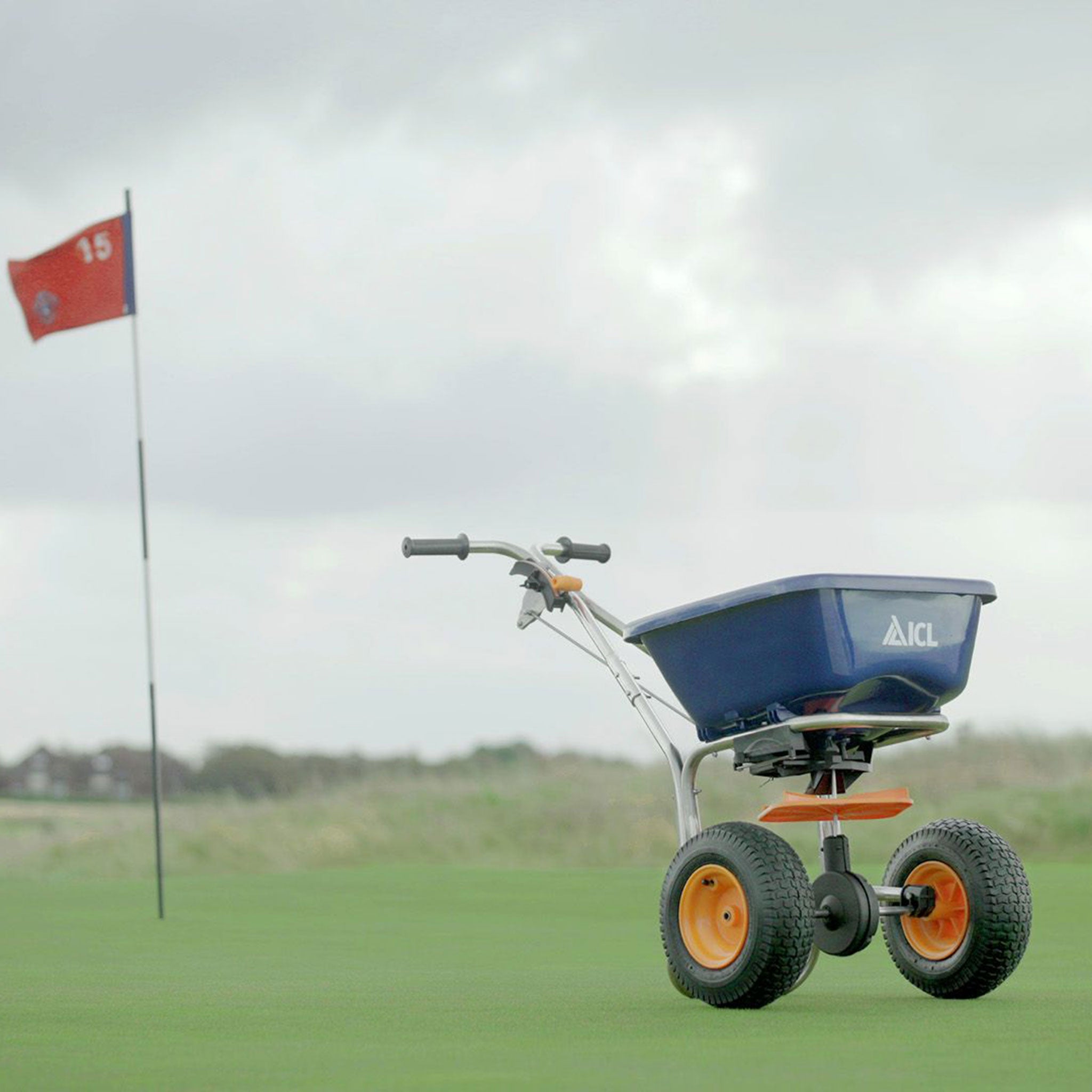 ICL-AccuPro-360ST-Professional-Rotary-Fertiliser-&-Spreader-8