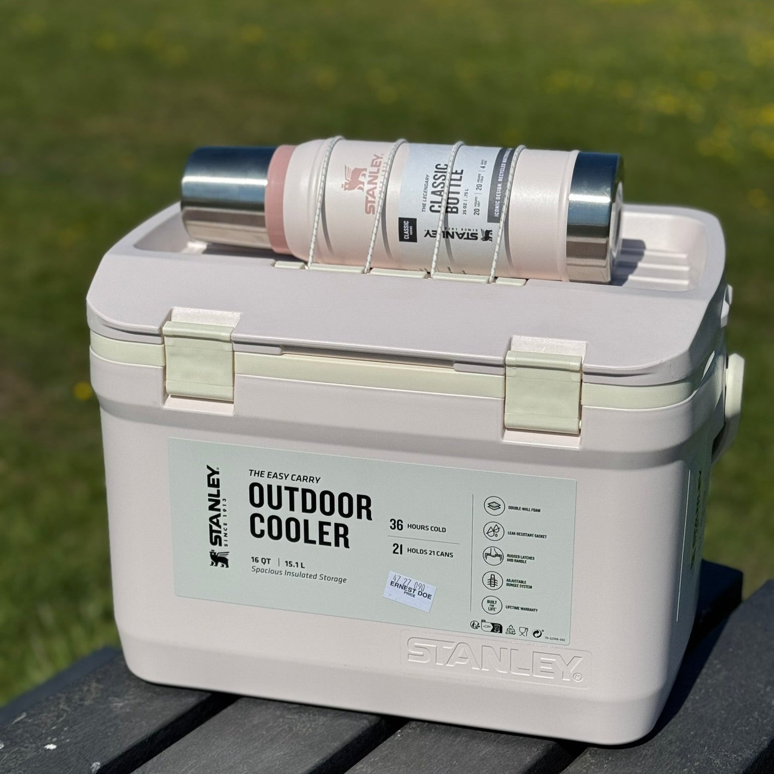 Stanley Classic Legendary Bottle .75L Rose Quartz