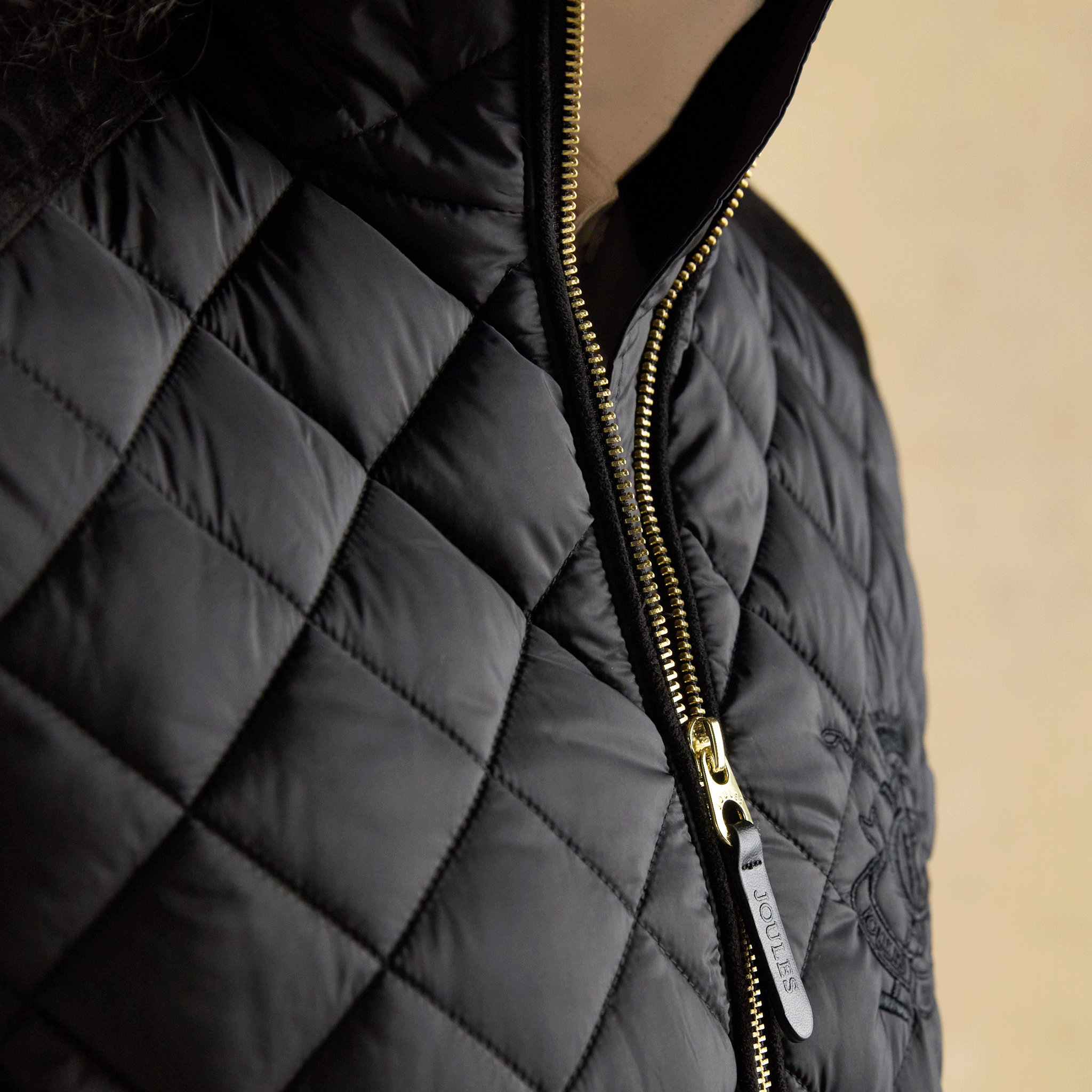 Joules Braemar Luxe Showerproof Diamond Quilted Coat Black