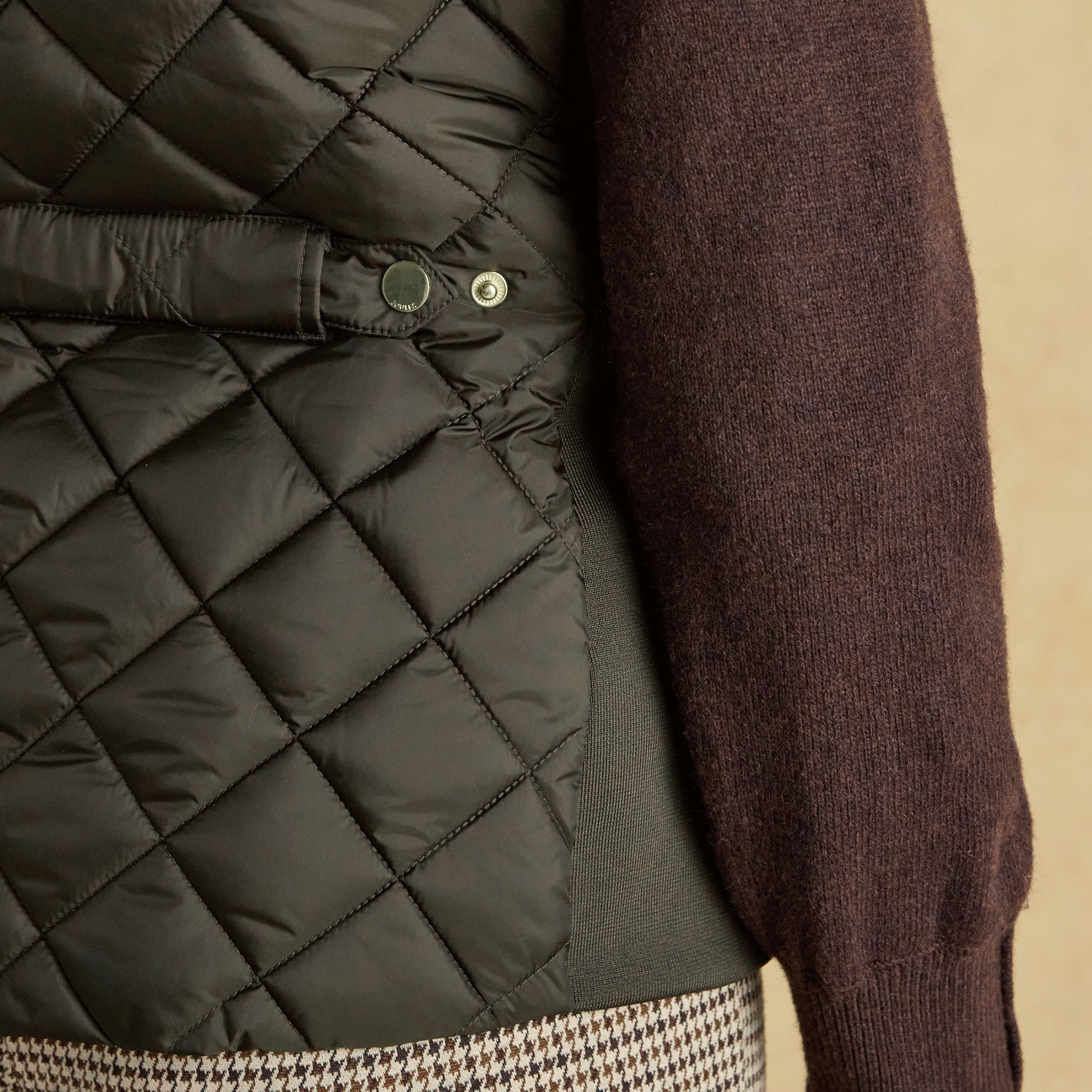 Joules Braemar Luxe Showerproof Diamond Quilted Gilet Khaki Green