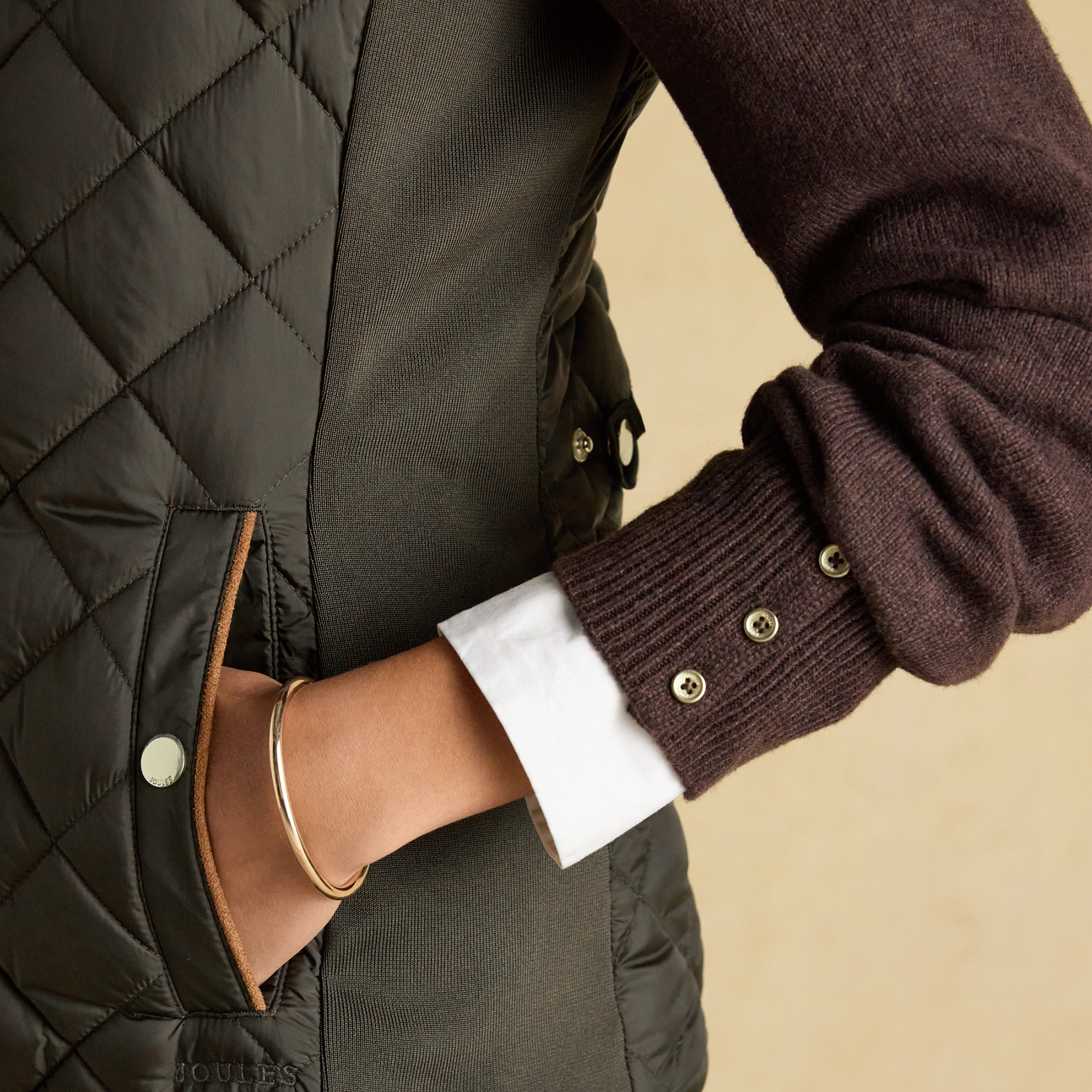 Joules Braemar Luxe Showerproof Diamond Quilted Gilet Khaki Green