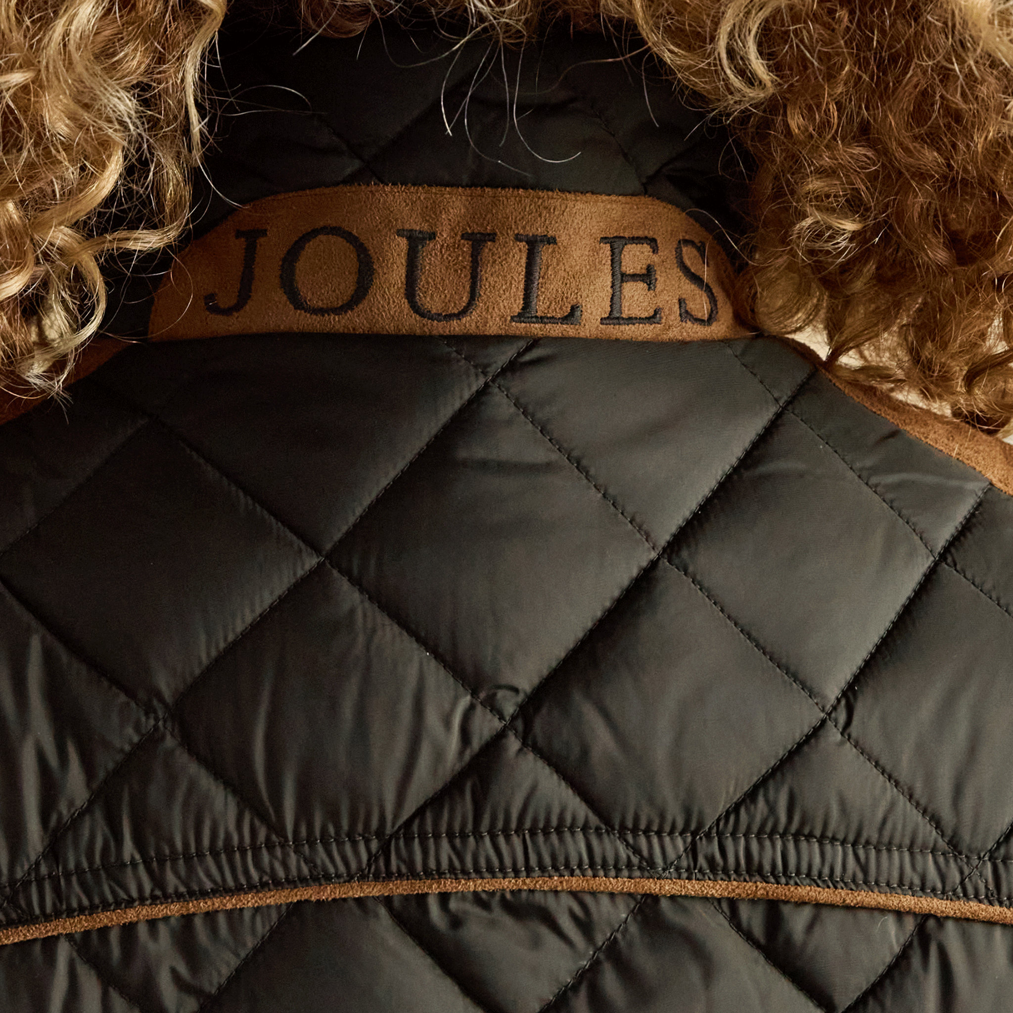 Joules Braemar Luxe Showerproof Diamond Quilted Gilet Khaki Green