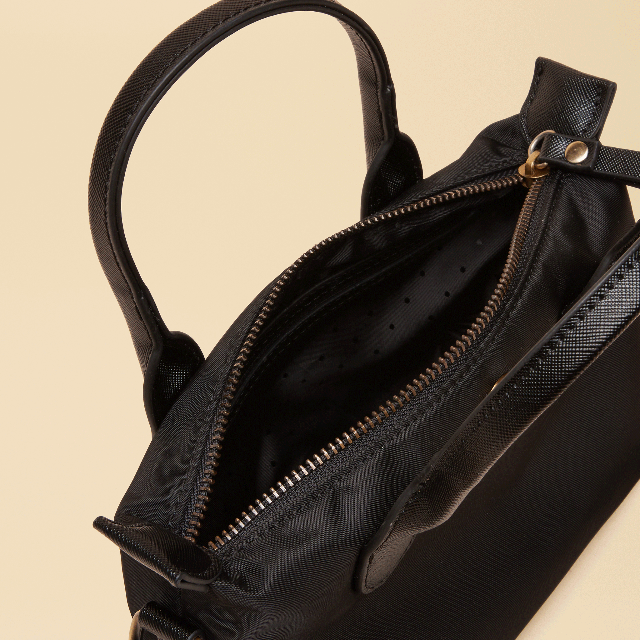 Joules Edie Cross Body Bag Black