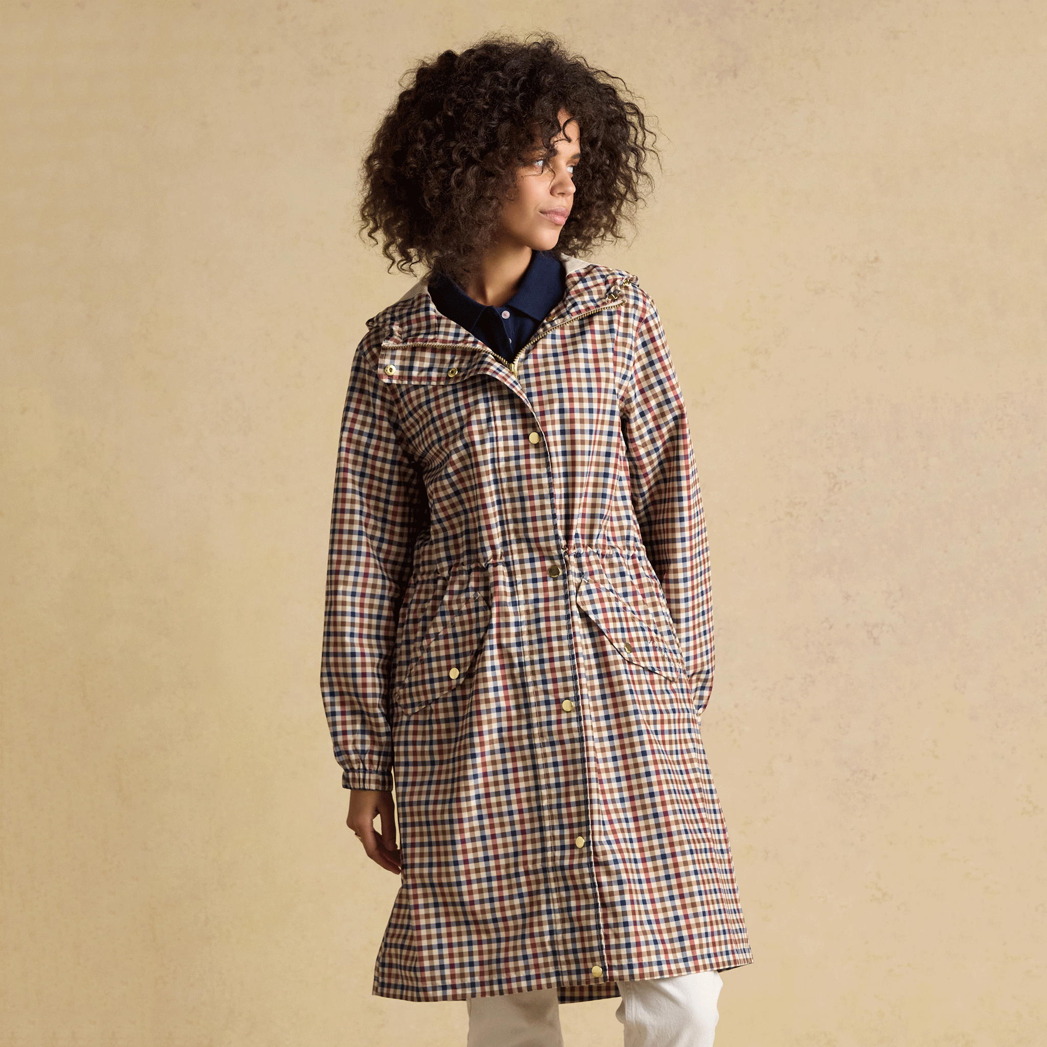 Joules Holkham Waterproof Packable Raincoat With Hood in Gingham