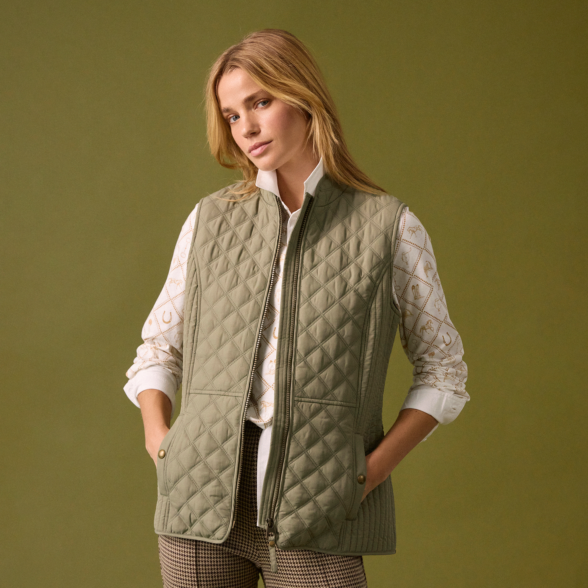 Joules Minx Showerproof Diamond Quilted Gilet Green