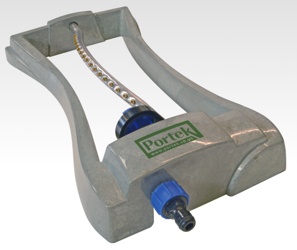 Portek Oscillating Garden Sprinkler 3