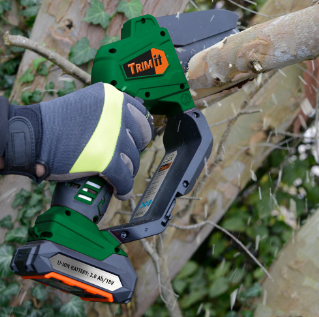 Portek TRIM-IT Rechargeable Pruning Saw 2
