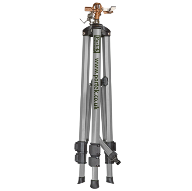 Portek Tripod Garden Sprinkler 1