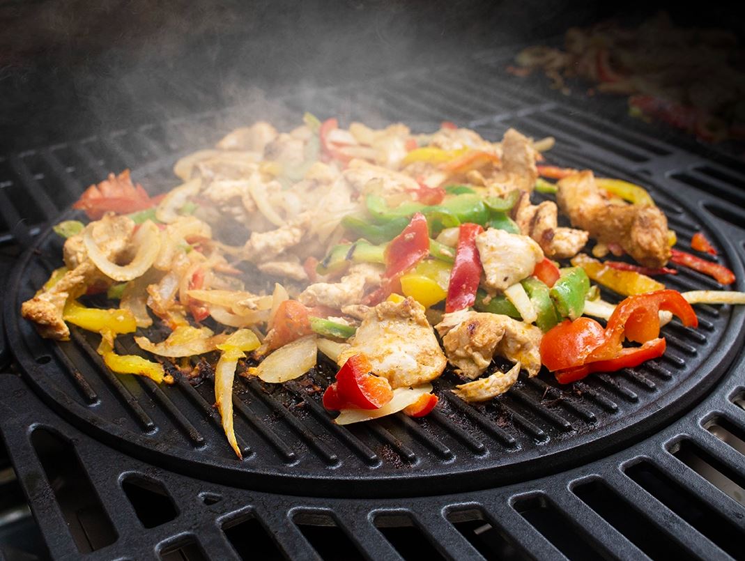 Sahara BBQ Reversible Round Griddle Plate 2