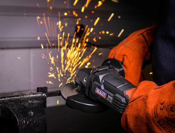 Sealey CP20VAG Lithium-Ion Cordless Angle Grinder with Charger 2