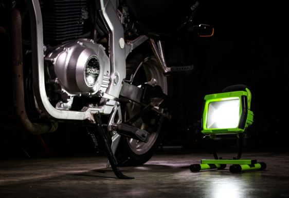 Sealey LED109C Recharegable Portable Floodlight 10W SMD LED 2