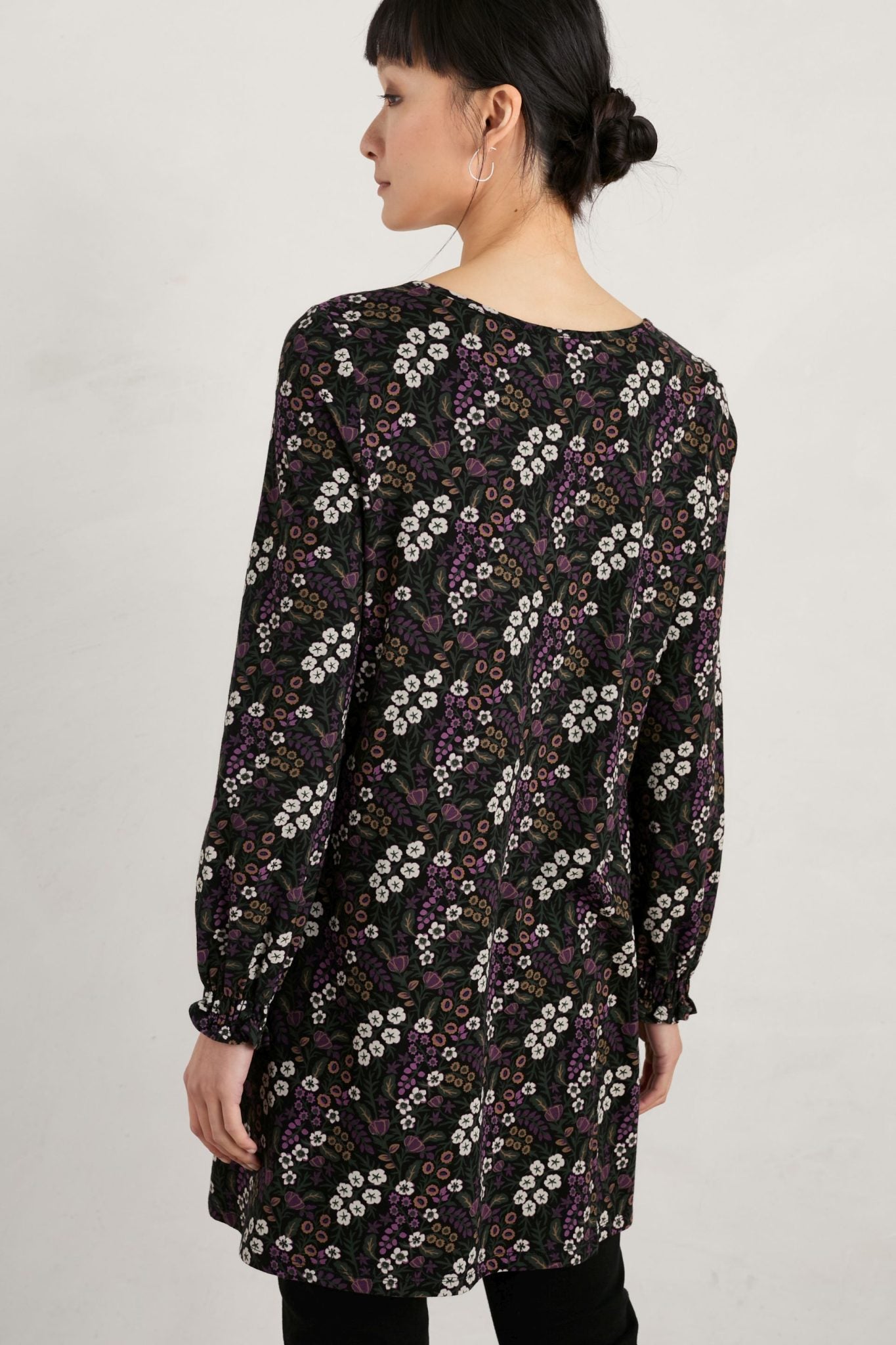 Seasalt Composition Tunic Floral Botany Onyx 2