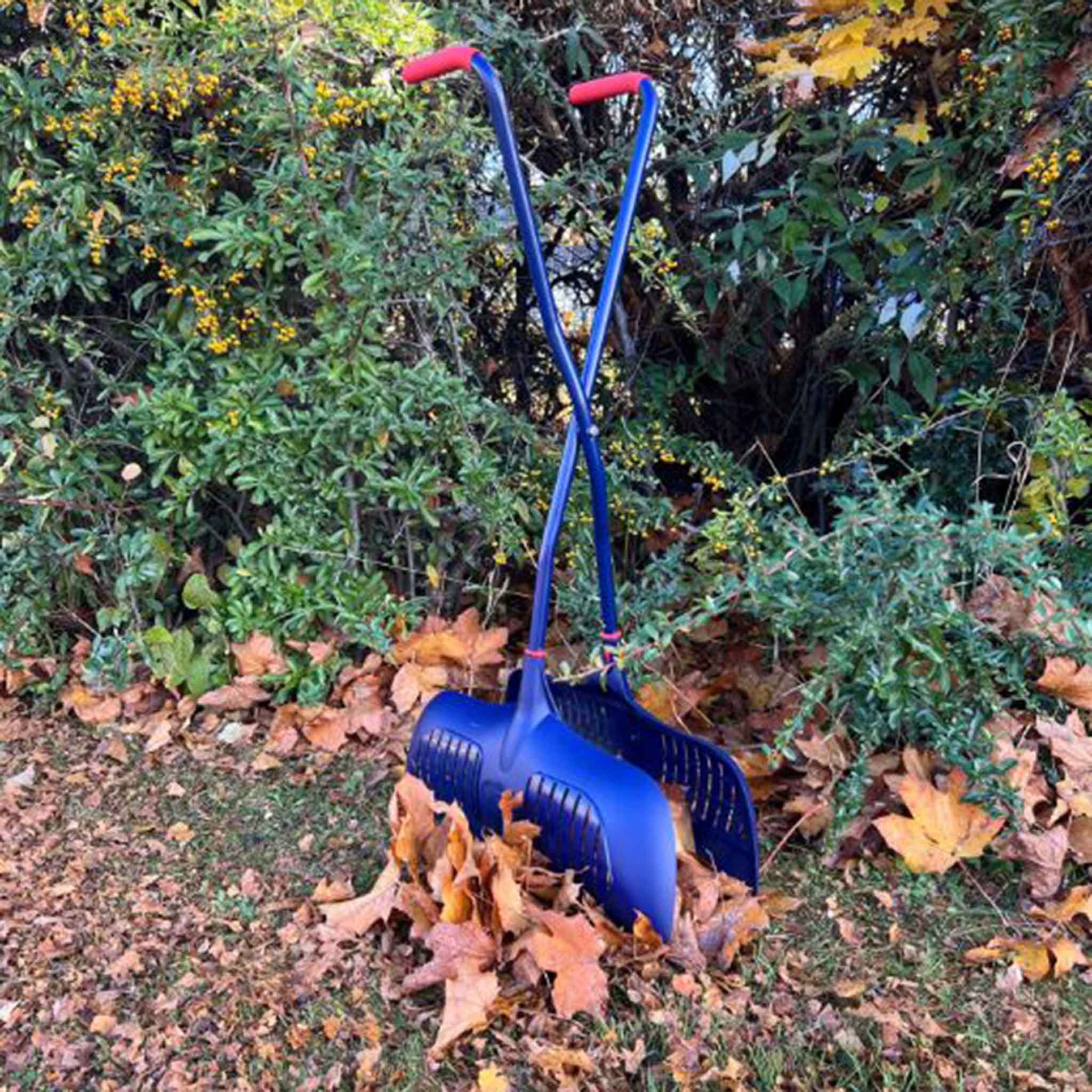 Spear-&-Jackson-Scissor-Action-Leaf-Grabbers-(4)