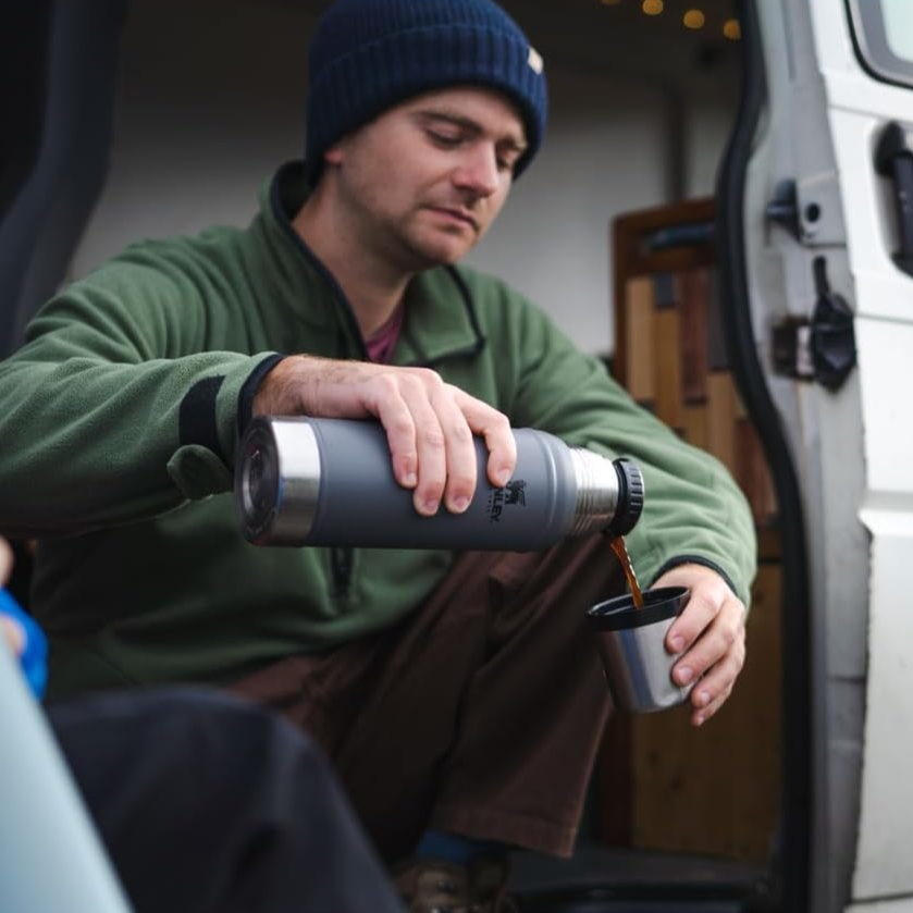 Stanley Classic Legendary Bottle .75L Matt Black Pebble