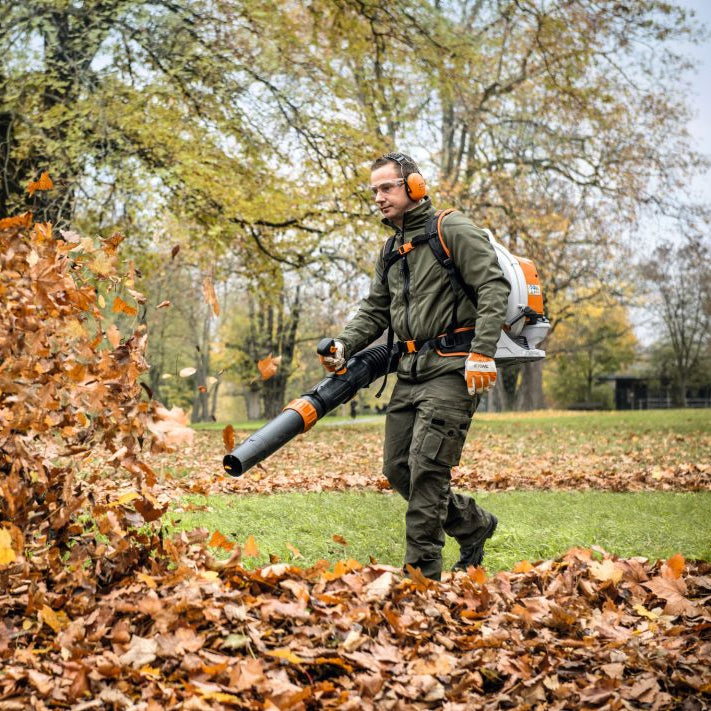 Stihl BR800C-E Backpack Leaf Blower