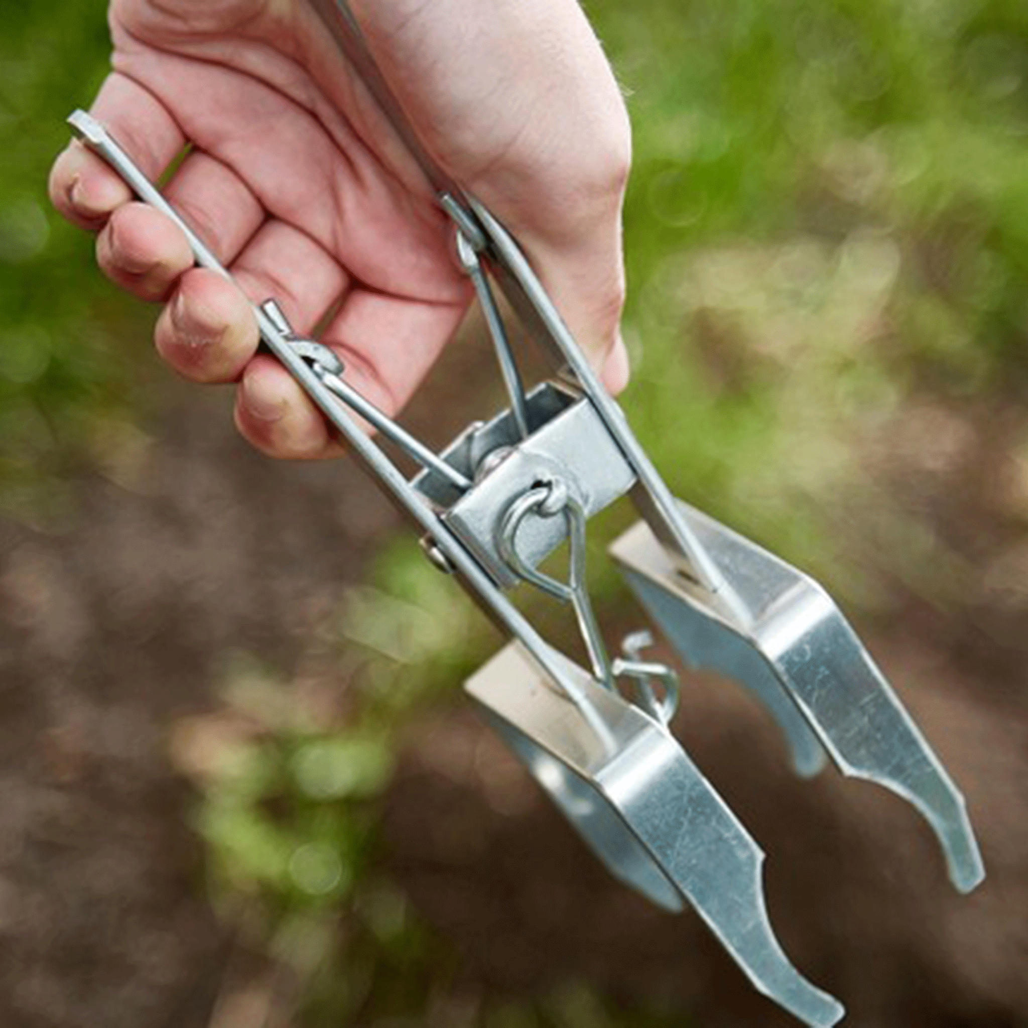 The Big Cheese STV312 Ultra Power Mole Claw Trap