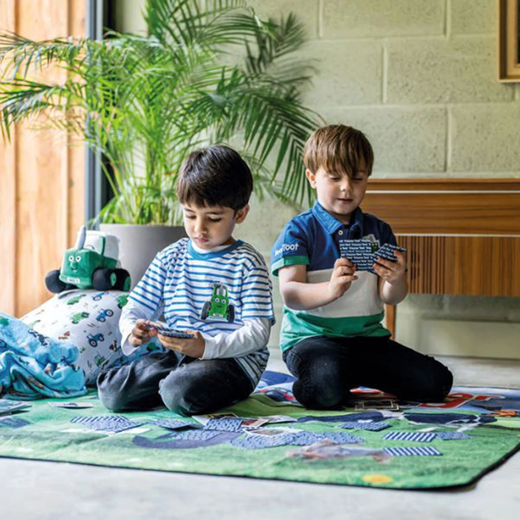 Tractor Ted Big Machines Matching Pairs Card Game