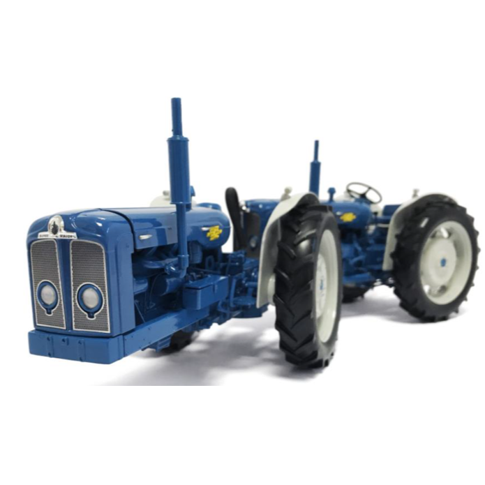 Universal Hobbies Limited Edition Doe Triple D 1-16 Scale 1