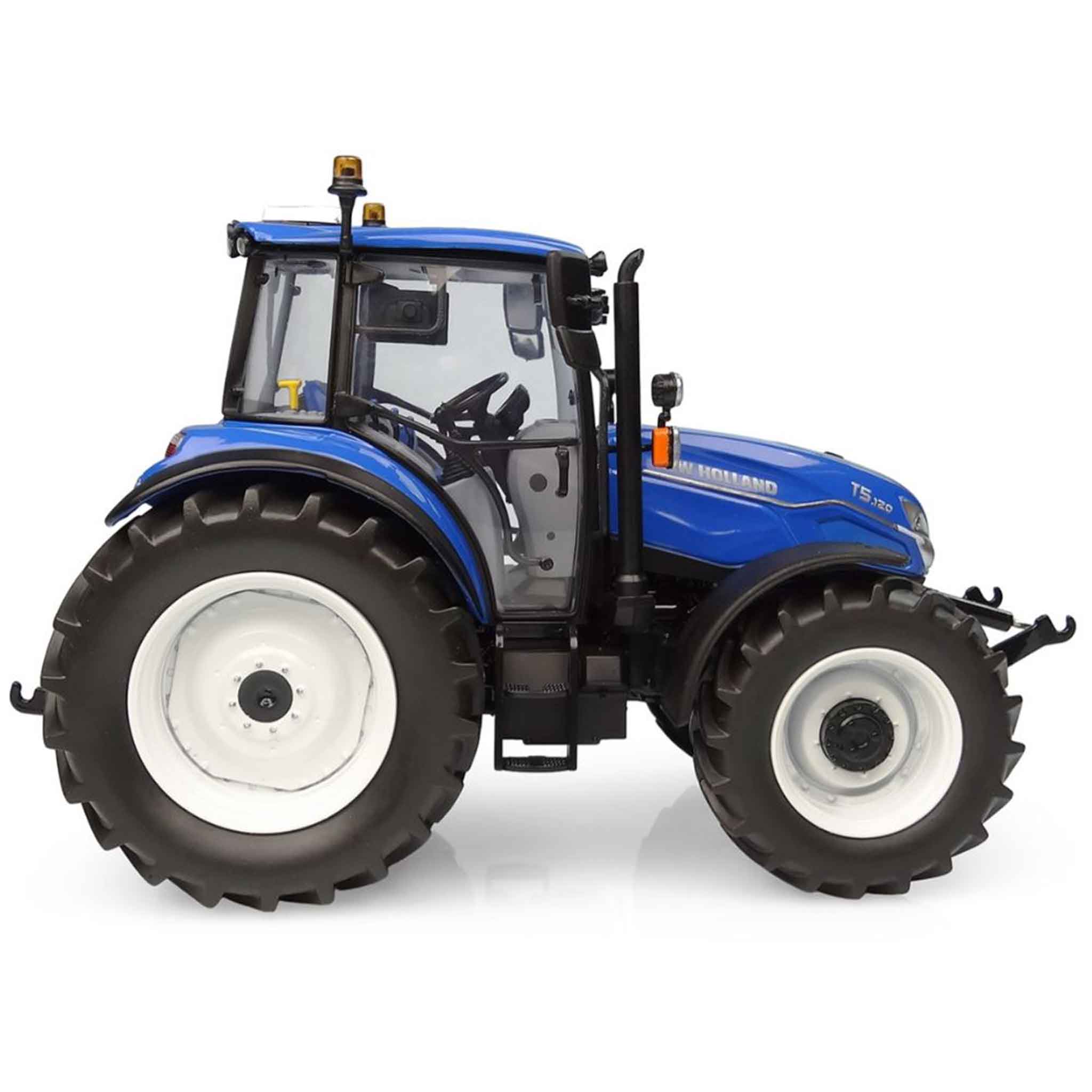 Universal Hobbies New Holland T5.120 Dual Command Tractor 1:32 Scale