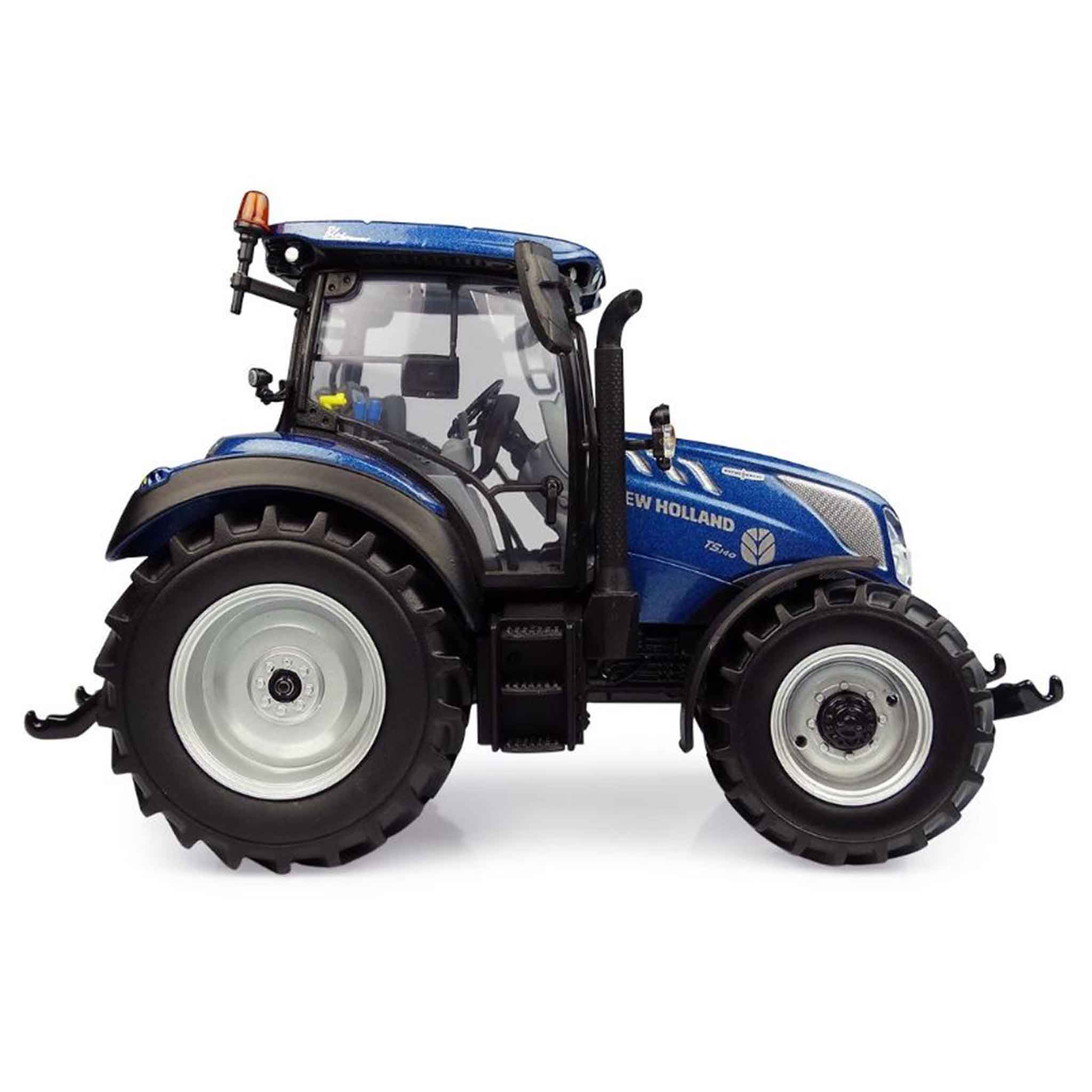 Universal Hobbies New Holland T5.140 Blue Power Tractor 1:32 Scale