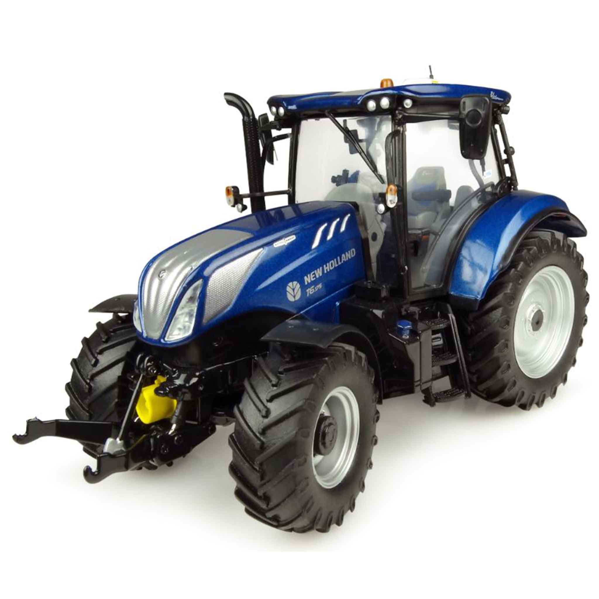 Universal Hobbies New Holland T6.175 Blue Power Tractor 1:32 Scale