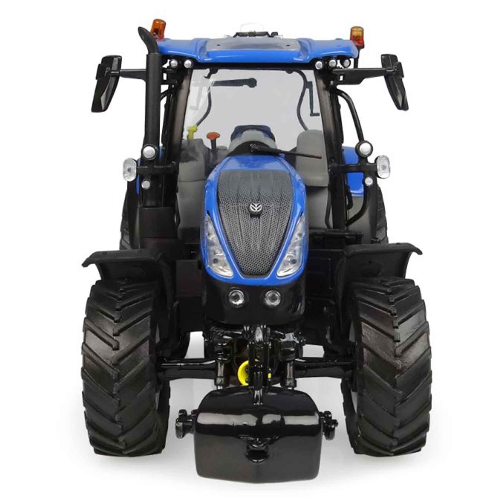 Universal Hobbies New Holland T7.165S Tractor 1:32 Scale