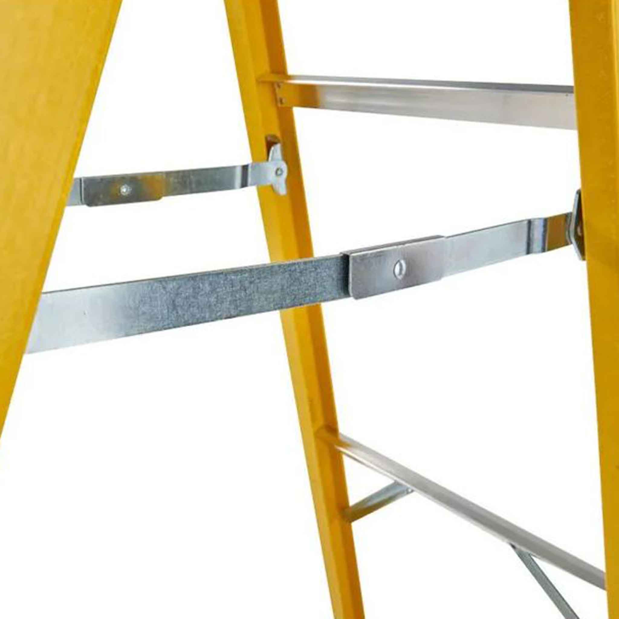 Werner-8-Tread-Fibreglass-Platform-Step-Ladder-6