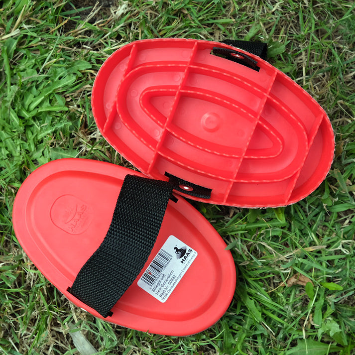 HAAS 'New Generation' Curry Comb Red