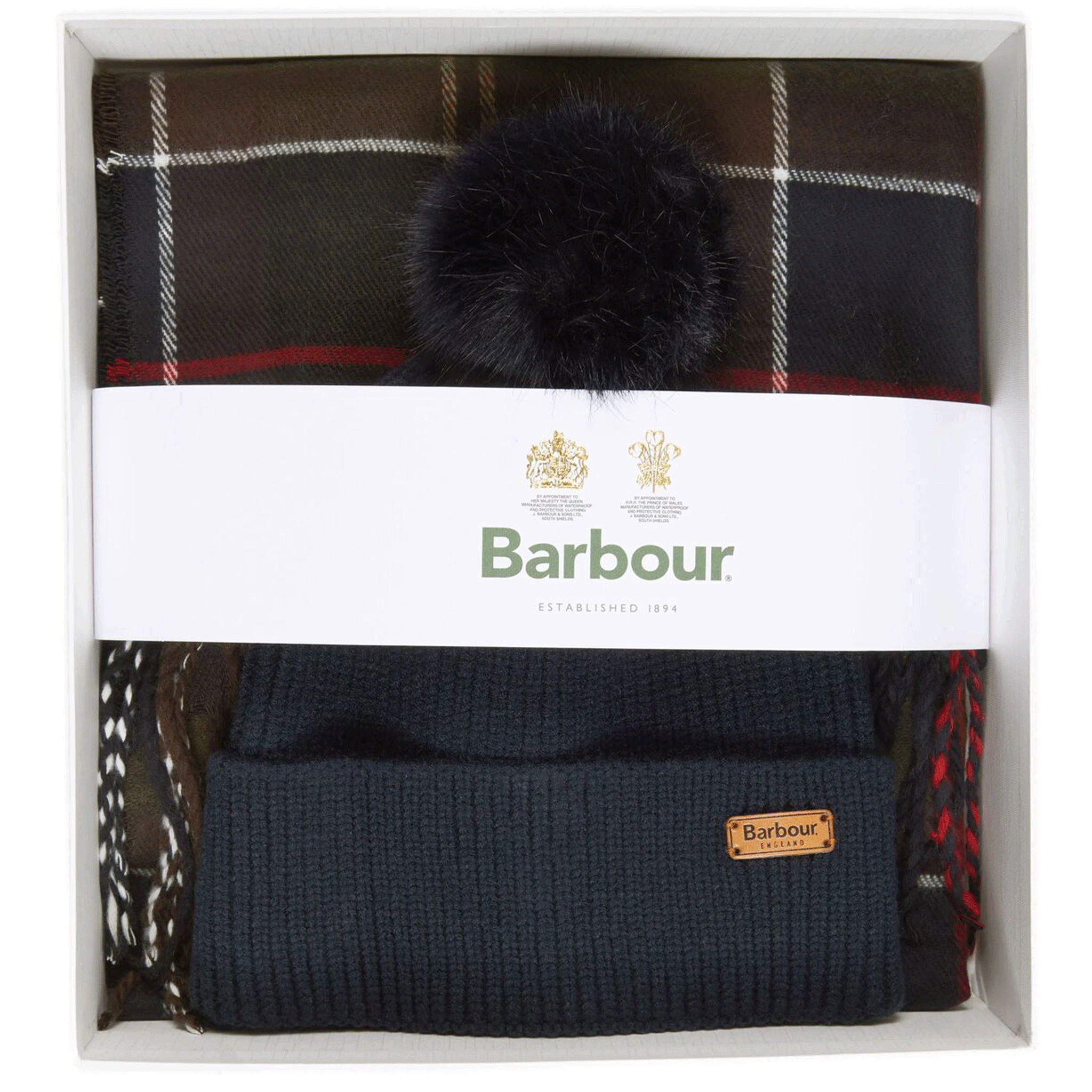 Barbour Dover Beanie & Hailes Scarf Gift Set Classic