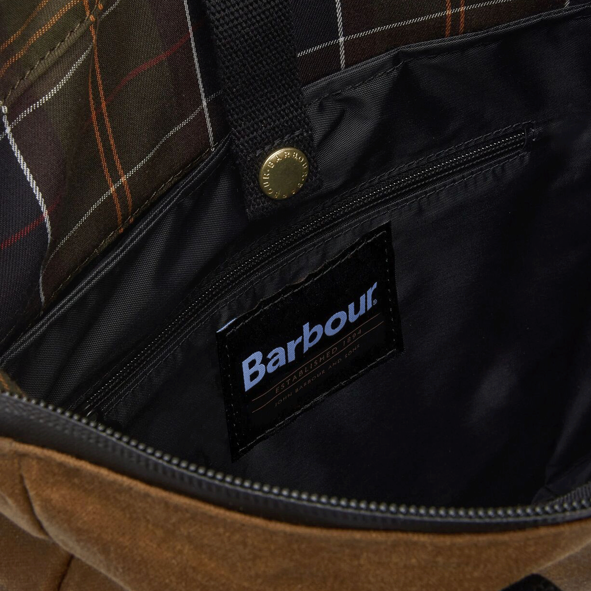 Barbour Field Waxed Backpack Tan-Black