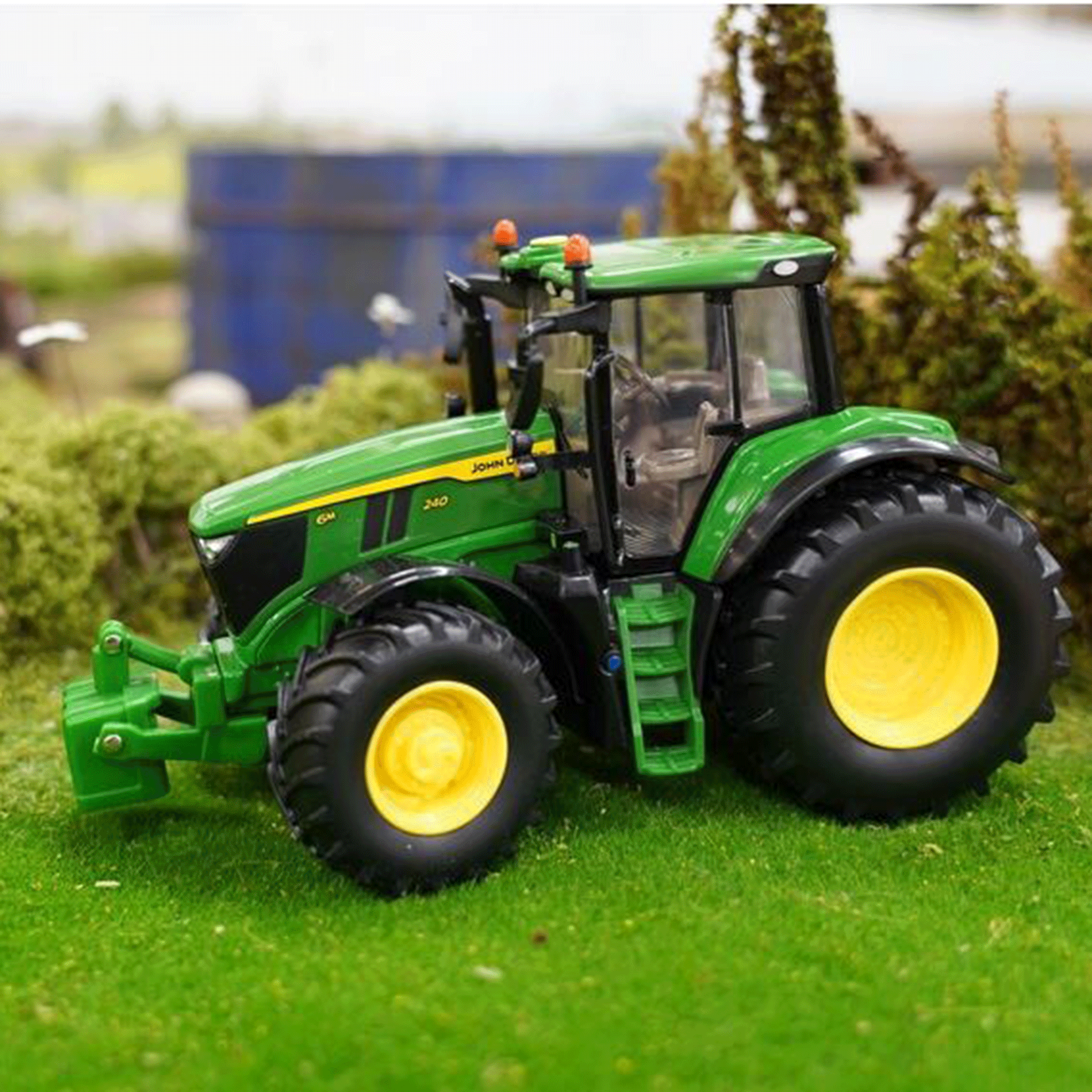 Britains John Deere 6M 240 Tractor 1:32 Scale 43406