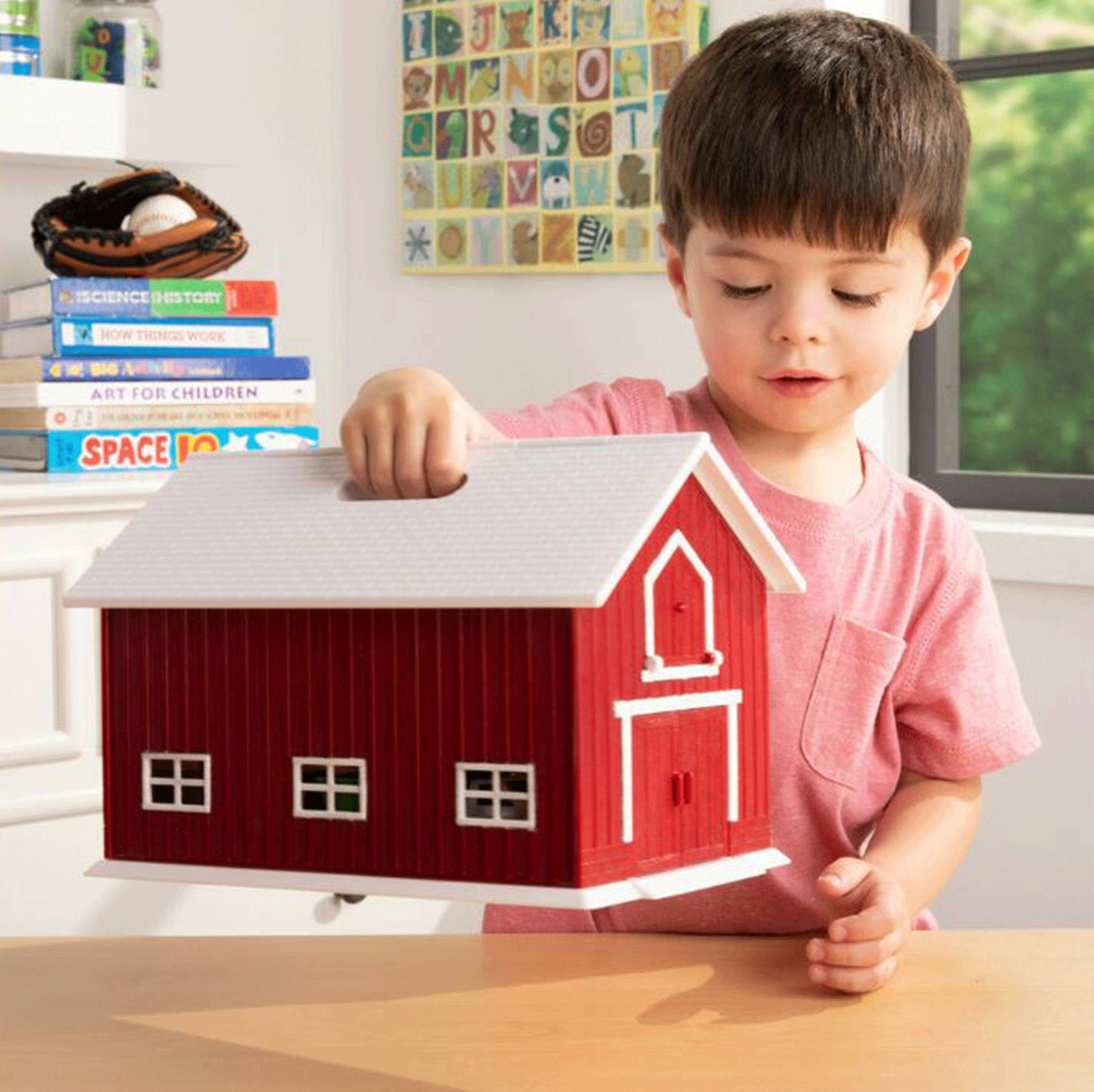 Britains John Deere Barn Playset 24pcs 1:64 Scale