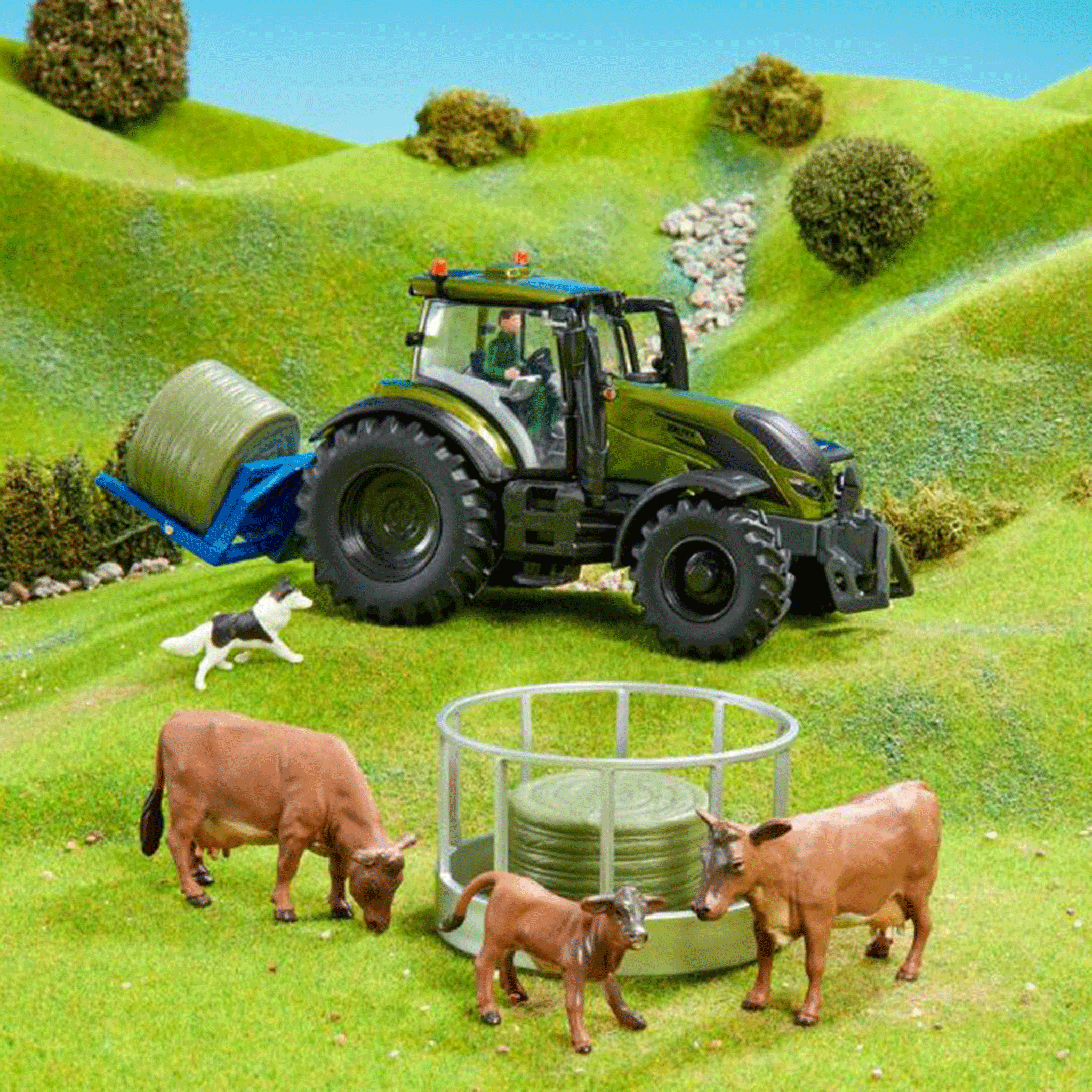 Britains Metallic Olive Green Valtra Playset 1:32 Scale