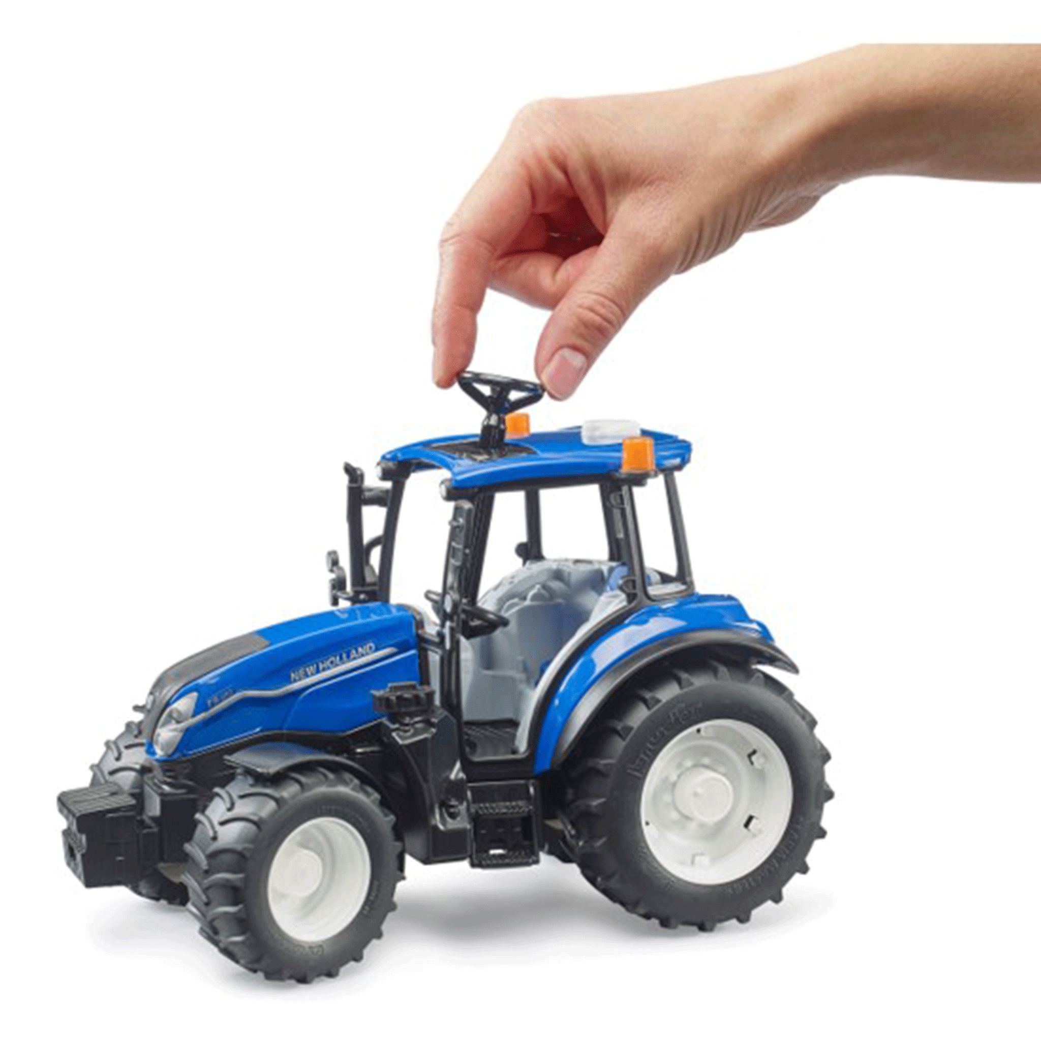 Bruder New Holland T5.120 Tractor 1:16 Scale