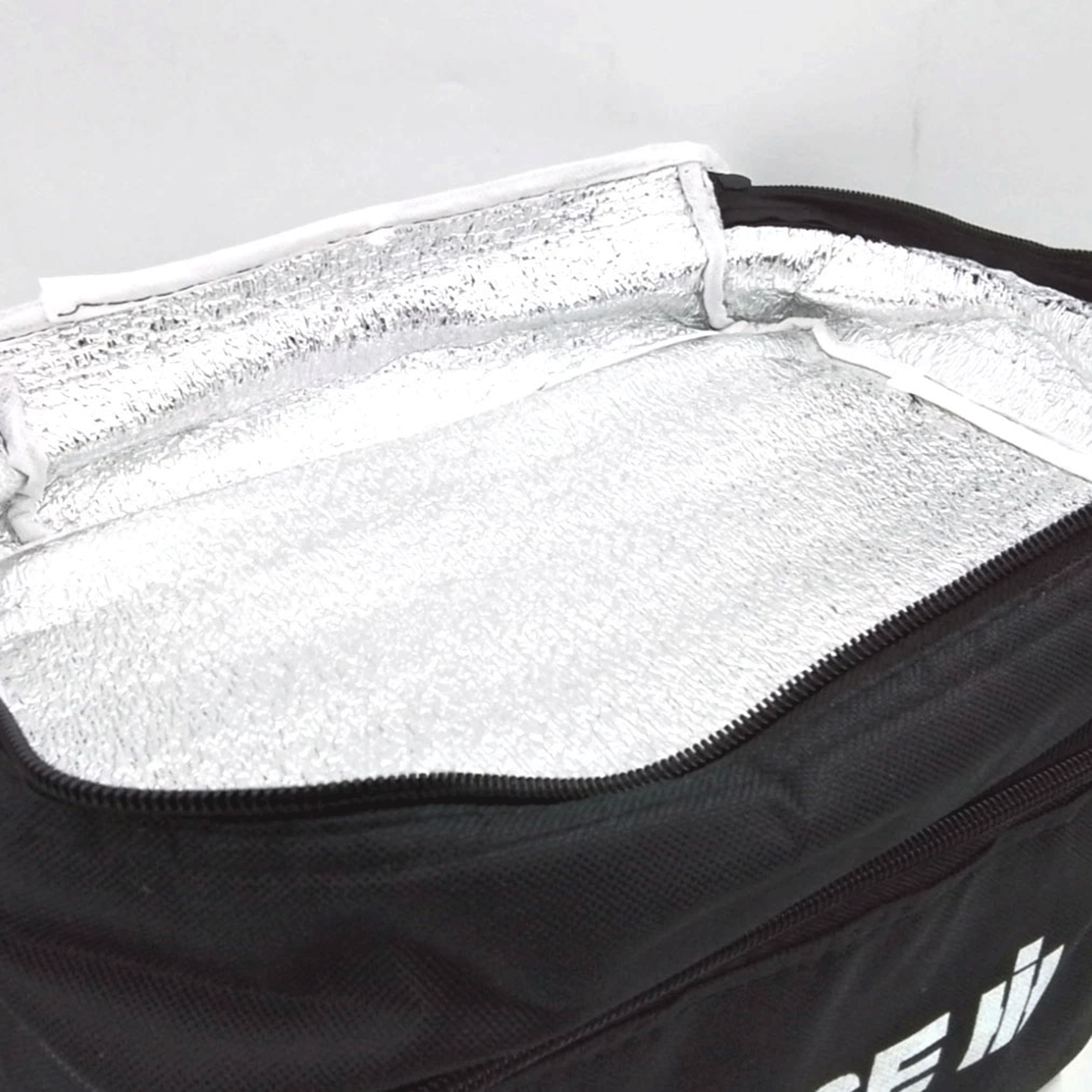CASE IH Insulated Cooler Bag Black