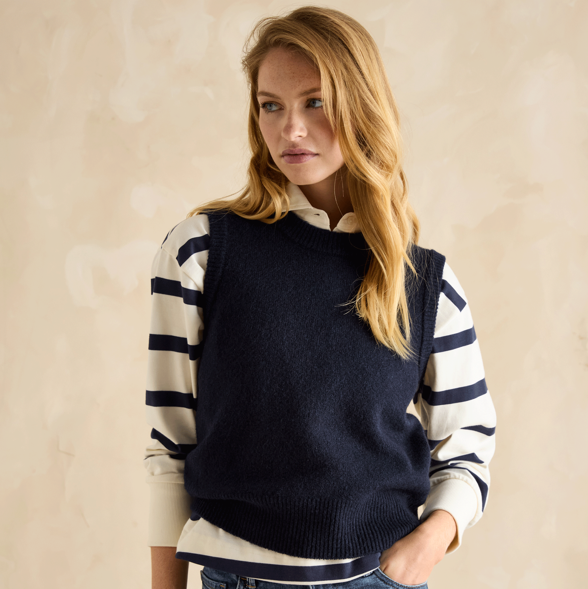 Joules Holly Knitted Crew Neck Vest in Navy
