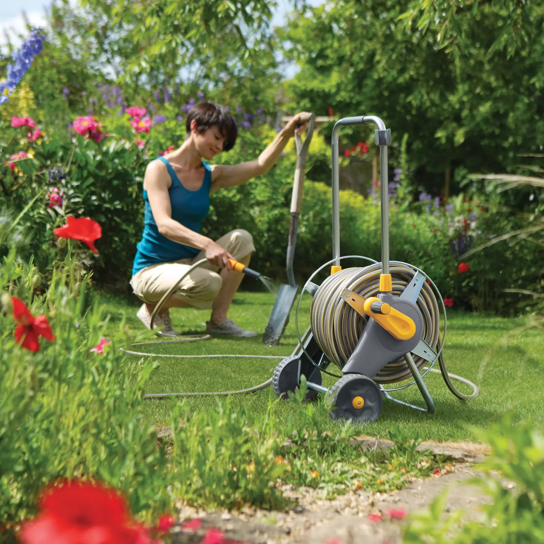 Hozelock 2437 Assembled Metal Cart 60m